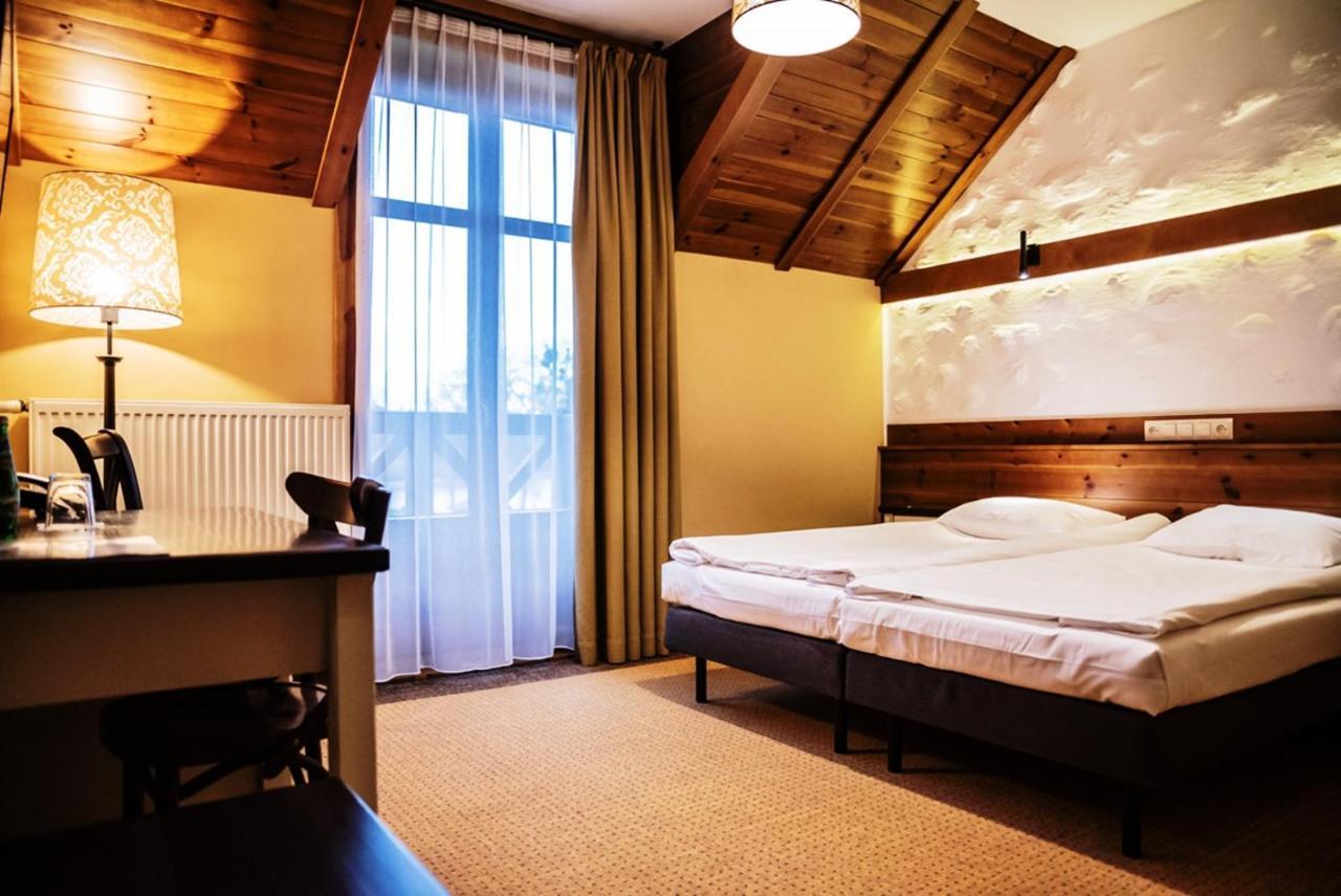 Folwark Lekuk Hotel Łękuk Mały Eksteriør billede